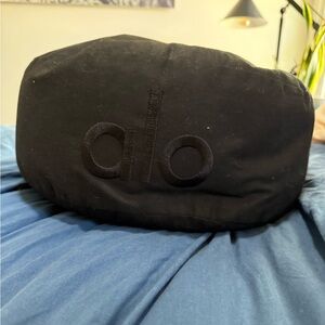 Mindful Meditation round cushion mat